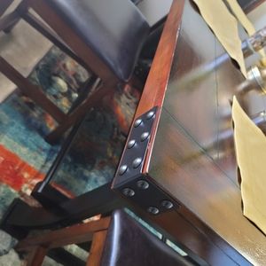 4pc counterheight nailtrim dinning room set